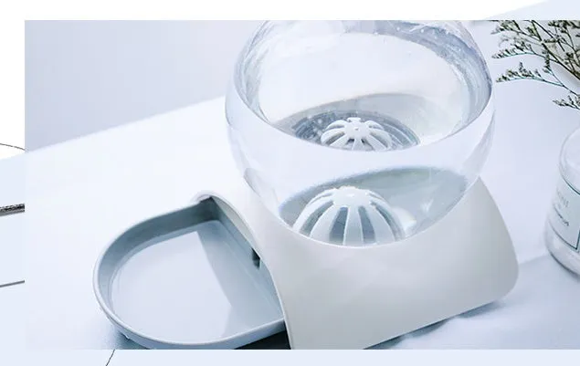 Bubble Pet Automatic Drinker Cat Feeder  / Bebedero automático para gatos Bubble Pet